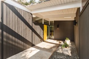 Single Family Residence, 13233 Addison st, Sherman Oaks, CA 91423 - 4