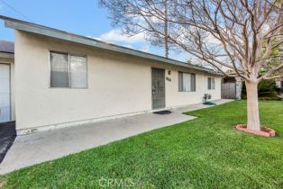 Single Family Residence, 17520 Kingsbury st, Granada Hills, CA 91344 - 27