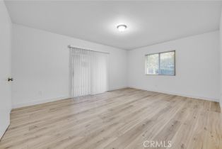 Single Family Residence, 17520 Kingsbury st, Granada Hills, CA 91344 - 34