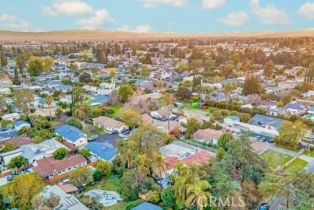 Single Family Residence, 17520 Kingsbury st, Granada Hills, CA 91344 - 51