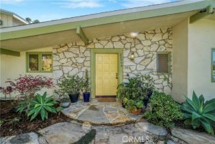 Single Family Residence, 22954 Darien st, Woodland Hills, CA 91364 - 2