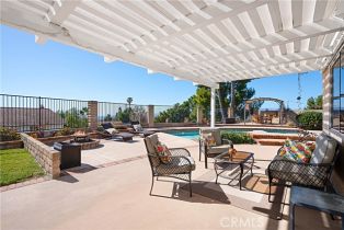 Single Family Residence, 2332 Mccrea rd, Thousand Oaks, CA 91362 - 29