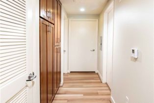 Condominium, 21301 Erwin st, Woodland Hills, CA 91367 - 13