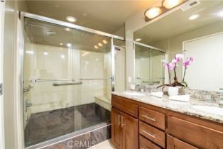 Condominium, 21301 Erwin st, Woodland Hills, CA 91367 - 19