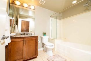 Condominium, 21301 Erwin st, Woodland Hills, CA 91367 - 24