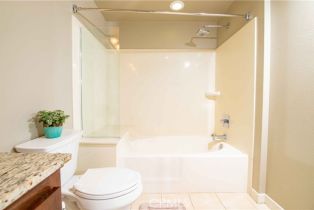 Condominium, 21301 Erwin st, Woodland Hills, CA 91367 - 26