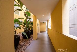 Condominium, 21301 Erwin st, Woodland Hills, CA 91367 - 30