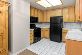 Condominium, 4334 Colbath ave, Sherman Oaks, CA 91423 - 7