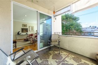Condominium, 14569 Benefit st, Sherman Oaks, CA 91403 - 6