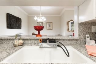 Condominium, 14569 Benefit st, Sherman Oaks, CA 91403 - 9