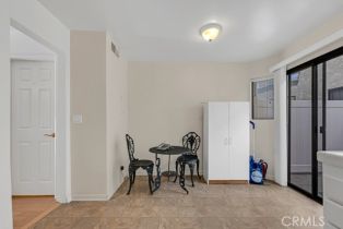 Condominium, 22865 Del Valle st, Woodland Hills, CA 91364 - 17