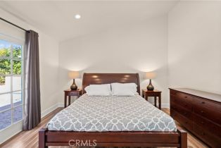 Single Family Residence, 6045 Sausalito ave, Woodland Hills, CA 91367 - 15