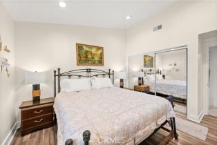 Single Family Residence, 6045 Sausalito ave, Woodland Hills, CA 91367 - 20