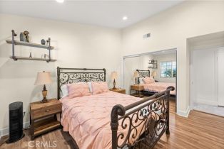 Single Family Residence, 6045 Sausalito ave, Woodland Hills, CA 91367 - 23