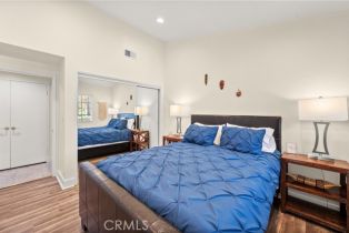 Single Family Residence, 6045 Sausalito ave, Woodland Hills, CA 91367 - 25