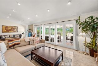 Single Family Residence, 6045 Sausalito ave, Woodland Hills, CA 91367 - 8
