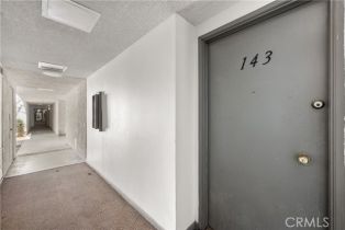 Condominium, 18620 Hatteras st, Tarzana, CA 91356 - 3