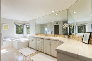 Single Family Residence, 26151 Glen Canyon dr, Laguna Hills, CA 92653 - 18