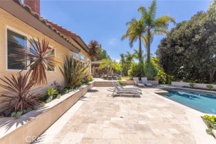 Single Family Residence, 26151 Glen Canyon dr, Laguna Hills, CA 92653 - 26