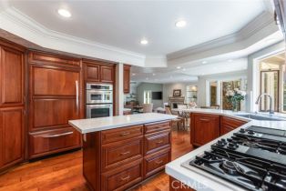 Single Family Residence, 26151 Glen Canyon dr, Laguna Hills, CA 92653 - 7