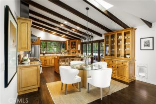 Single Family Residence, 3723 Scadlock ln, Sherman Oaks, CA 91403 - 8