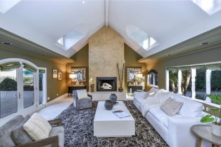 Single Family Residence, 13157 Chandler blvd, Sherman Oaks, CA 91401 - 11