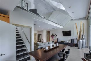 Single Family Residence, 13157 Chandler blvd, Sherman Oaks, CA 91401 - 15