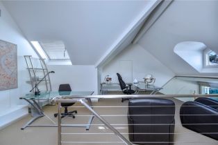 Single Family Residence, 13157 Chandler blvd, Sherman Oaks, CA 91401 - 17