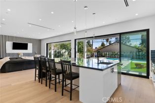 Single Family Residence, 5012 Enfield ave, Encino, CA 91316 - 9