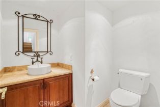 Condominium, 6205 Randi ave, Woodland Hills, CA 91367 - 10