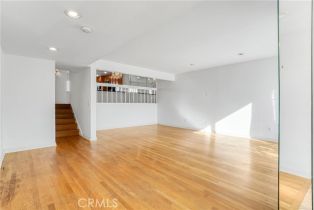 Condominium, 6205 Randi ave, Woodland Hills, CA 91367 - 11