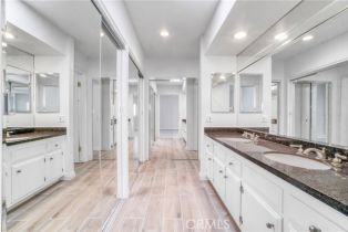 Condominium, 6205 Randi ave, Woodland Hills, CA 91367 - 17