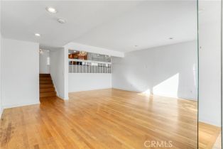 Townhouse, 6205 Randi ave, Woodland Hills, CA 91367 - 4