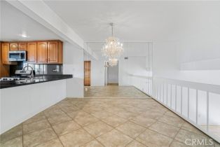 Townhouse, 6205 Randi ave, Woodland Hills, CA 91367 - 6