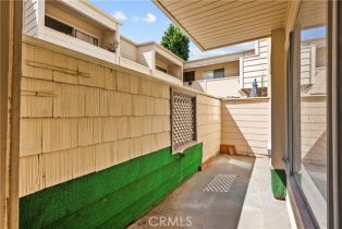 Condominium, 9920 Jordan ave, Chatsworth, CA 91311 - 9