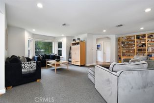 Single Family Residence, 5223 Armida dr, Woodland Hills, CA 91364 - 10