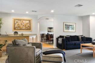 Single Family Residence, 5223 Armida dr, Woodland Hills, CA 91364 - 13