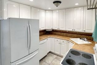 Condominium, 5800 Kanan rd, Agoura Hills, CA 91301 - 4