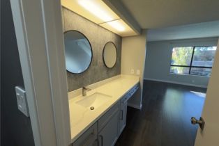 Condominium, 22100 Burbank blvd, Woodland Hills, CA 91367 - 10