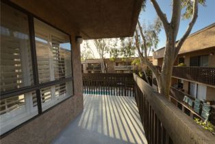 Condominium, 22100 Burbank blvd, Woodland Hills, CA 91367 - 28