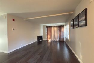 Condominium, 22100 Burbank blvd, Woodland Hills, CA 91367 - 5
