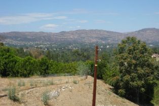 , 4771 Burgundy rd, Woodland Hills, CA 91364 - 2