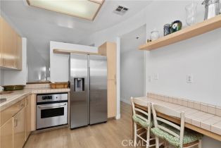 Condominium, 5350 Sepulveda blvd, Sherman Oaks, CA 91411 - 11