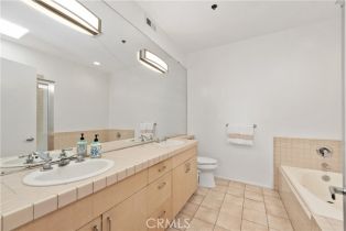 Condominium, 5350 Sepulveda blvd, Sherman Oaks, CA 91411 - 32