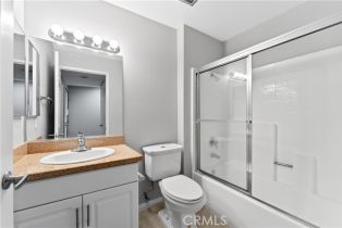 Condominium, 21450 burbank, Woodland Hills, CA 91367 - 10