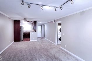 Condominium, 21450 burbank, Woodland Hills, CA 91367 - 2