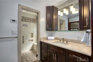 Single Family Residence, 4760 Corbin ave, Tarzana, CA 91356 - 32