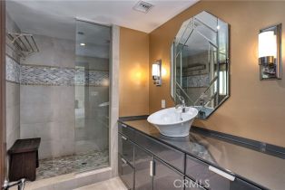 Single Family Residence, 4760 Corbin ave, Tarzana, CA 91356 - 37