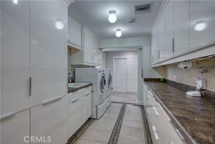 Single Family Residence, 4760 Corbin ave, Tarzana, CA 91356 - 41