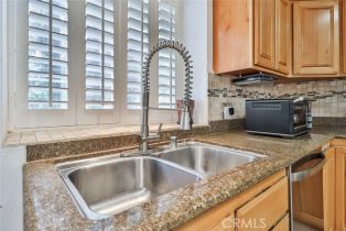 Single Family Residence, 4120 Carrizal rd, Woodland Hills, CA 91364 - 16